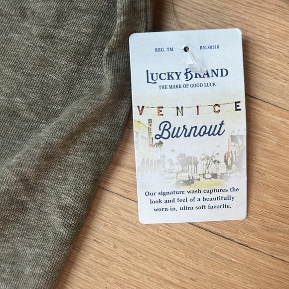 Lucky brand Venice burnout AC/DC highway to hell tee NWT - Picture 3 of 6